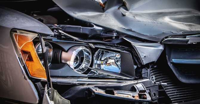 Airbags and Auto Safety image